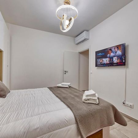 City Vibes, Indoor Parking, Breakfast & Air Conditioning Nizza Esterno foto