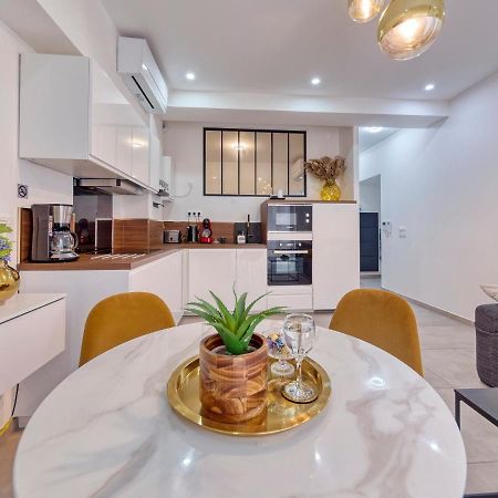 City Vibes, Indoor Parking, Breakfast & Air Conditioning Nizza Esterno foto