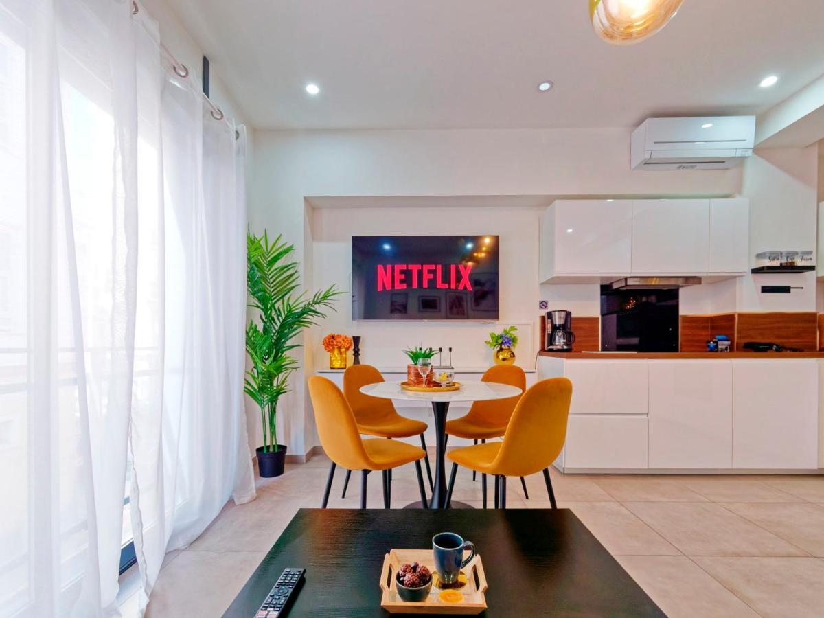 City Vibes, Indoor Parking, Breakfast & Air Conditioning Nizza Esterno foto